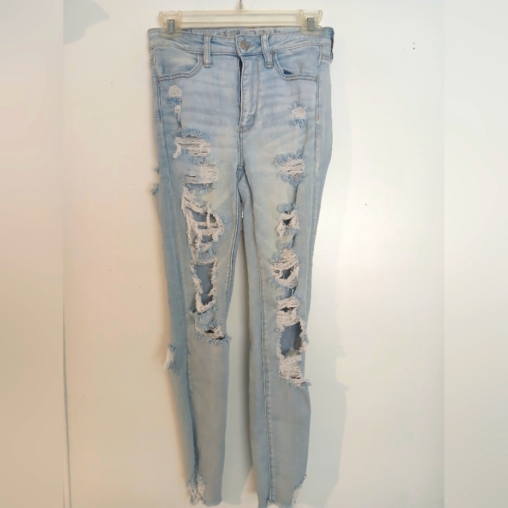 American Eagle Distressed Light Blue Jeans
